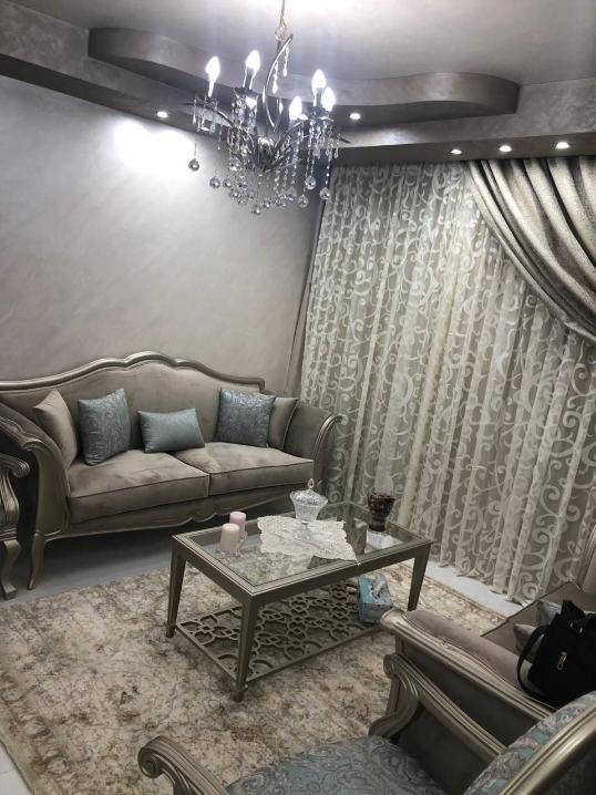 شقه للبيع  كاش بمدينتي 96 متر في الb11 تشطيب خاص